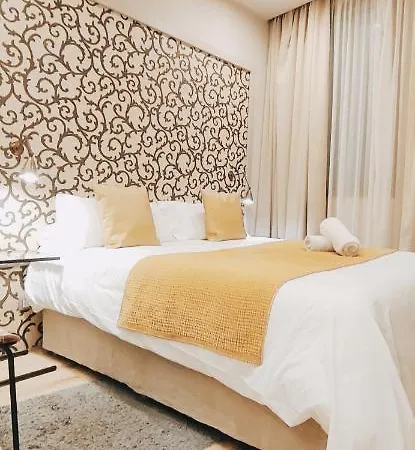 Nocleg ze śniadaniem Casa Balmes 3*