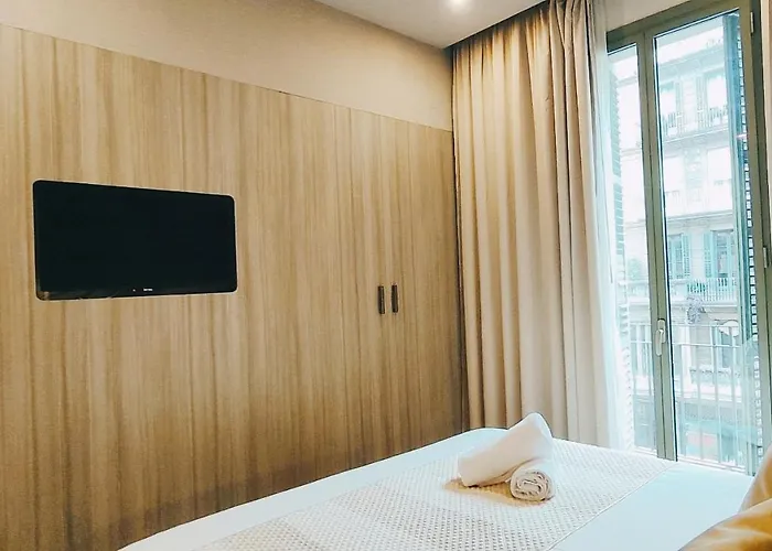 カーサ バルメス ベッド・アンド・ブレックファスト 4*