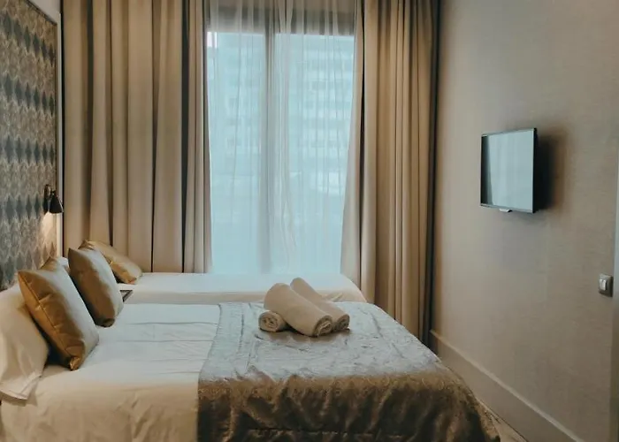 Casa Balmes 4*