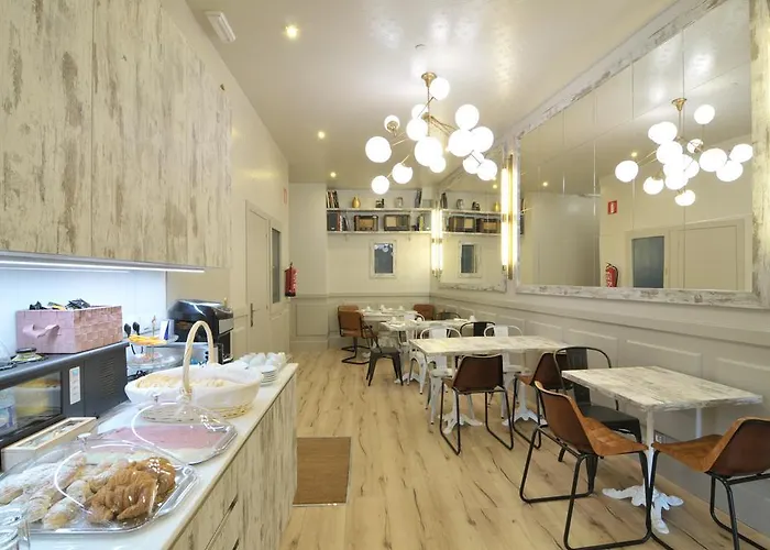 Alojamento de Acomodação e Pequeno-almoço Casa Balmes 4*