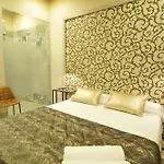 Casa Balmes 4*