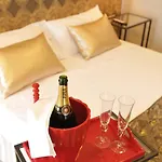 Bed and Breakfast Casa Balmes 4*